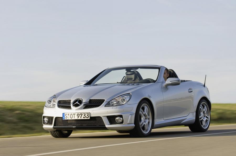  Mercedes-Benz SLK55 AMG 2008 года  (фото 32 из 77)